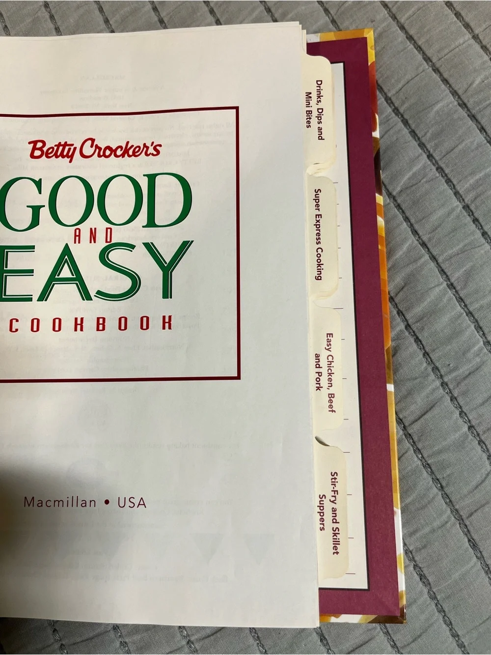 Betty Crocker Good and Easy Cookbook - Green, Red, Yellow, Brown